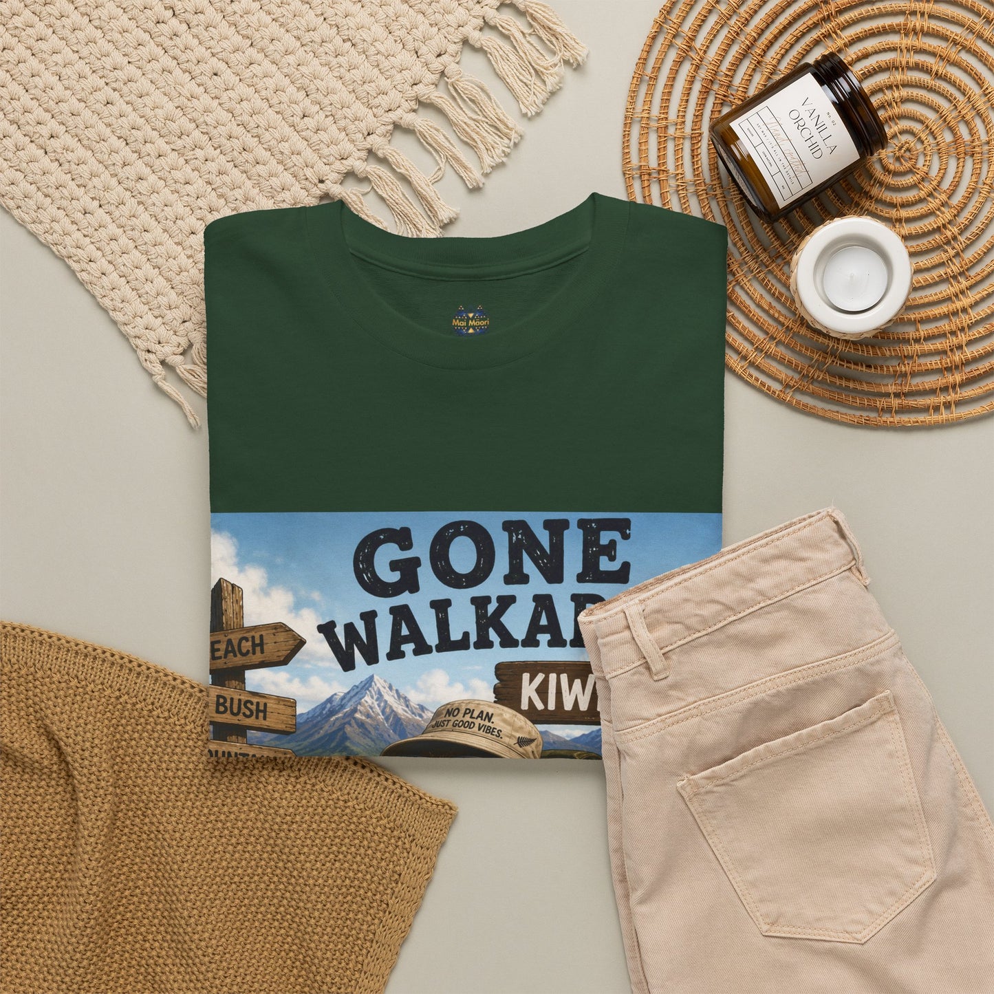 Forest green T-shirt with front kiwi adventure graphic and crew neck