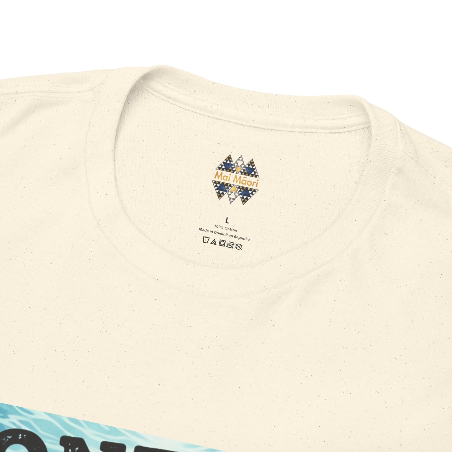 Off-white kids T-shirt close-up: crew neck with star-shaped logo